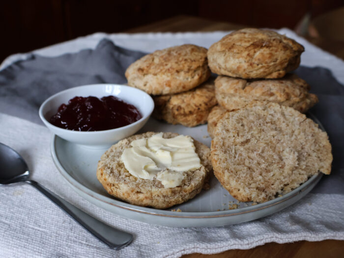 Kváskové máslové žemličky (Biscuits)
