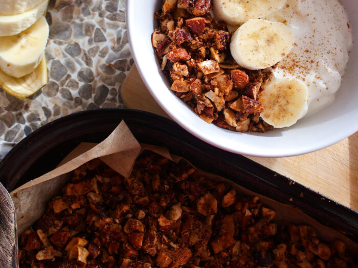 Ořechová granola s dýňovým pyré